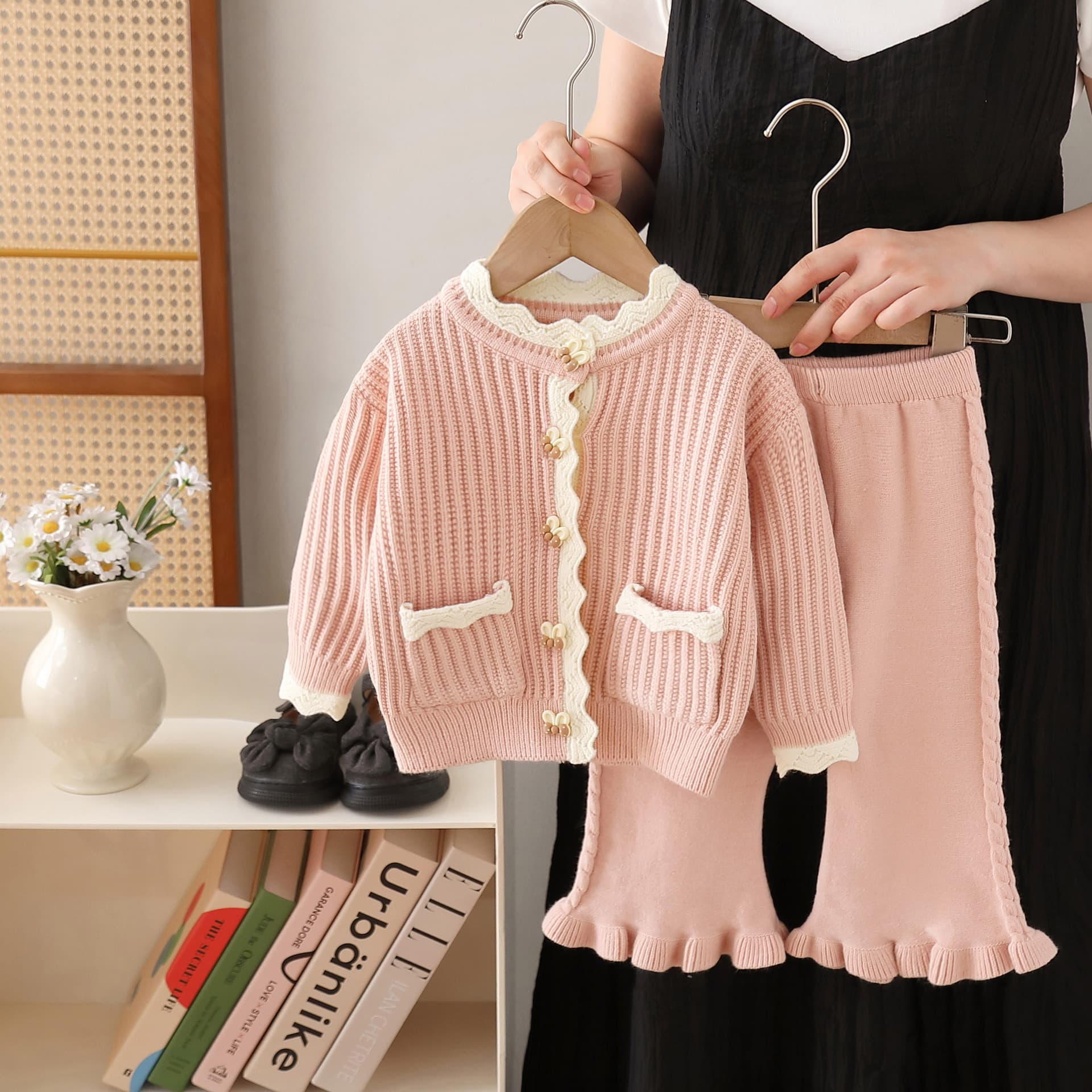 Girls' Knit Sweater Coat 2024 Autumn/Winter New Rabbit Ear Cute Toddler Pants Two-Piece Set