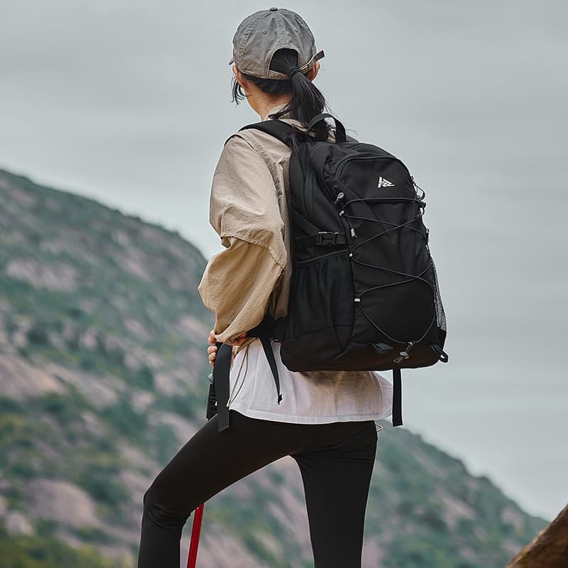2026 New Outdoor Hiking Backpack 35L Large Capacity Trekking Backpack Fashion Multi-functional Lightweight Backpack