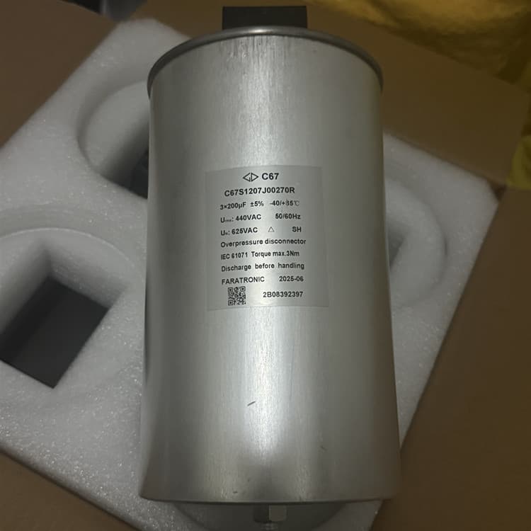 Original box new C67S1207J00270R 3*200UF 440V Farad three-phase AC filter capacitor