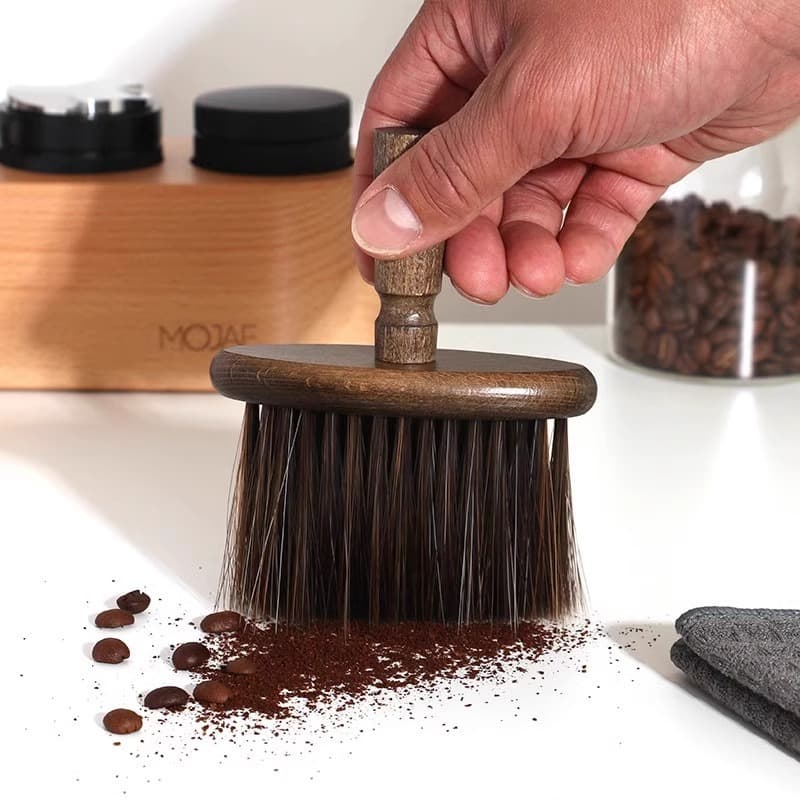 Durable coffee powder cleaning brush for bar counters, coffee machine grounds and dust cleaning, household solid wood cleaning brush