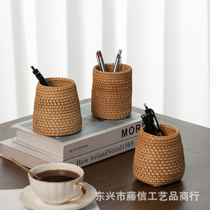 Vietnamese rattan tea ceremony accessories stationery makeup pen holder office desktop decoration storage box creative storage box