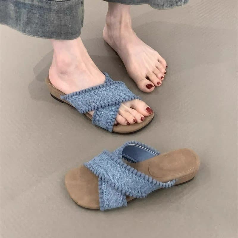 Cross matching seaside 2026 skirt sandals women's outerwear beach vacation flat slippers seaside non-slip