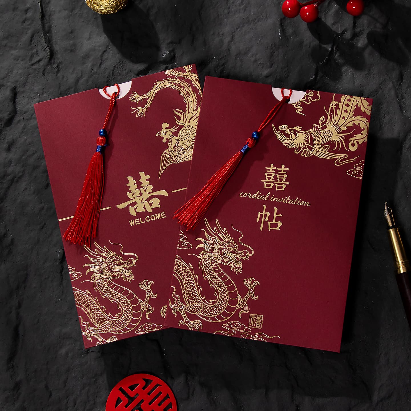 Wedding invitations, new Chinese wedding invitations, Chinese style tassel wine red invitations, printed and handwritten invitations.