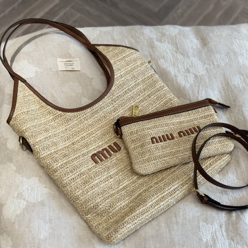 Trendy Paper Straw Woven Bag Handheld Large Capacity 3D Floral Retro Tote Bag Woven Shoulder Bag for Women Beach Bag