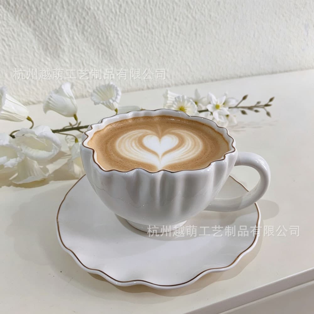 Irregular pleated edge oval cup gold-painted ceramic cup foreign trade cross-border mug coffee cup flower tea cup and saucer set