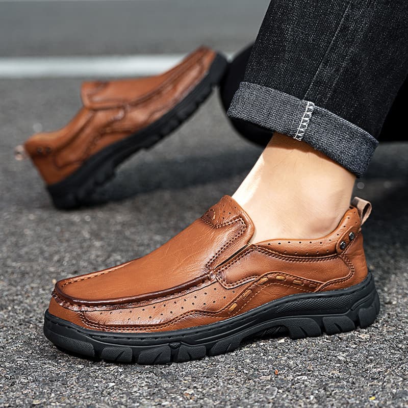 2026 Cross-Border New Work Safety Shoes Amazon Men's Shoes Large Size Men's Casual Shoes Soft Sole Dad Shoes Driving Leather Shoes