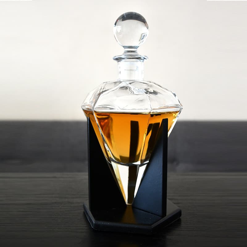 Amazon Cross-border Crystal Glass Whiskey Decanter Wine Bottle Pitcher Decanter Wine Glass Set