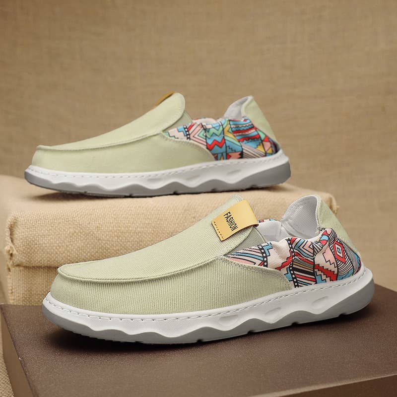 Men's Cloth Loafers Summer Breathable Slip-On Casual Shoes Comfortable Walking Driving Shoes Youth Leisure