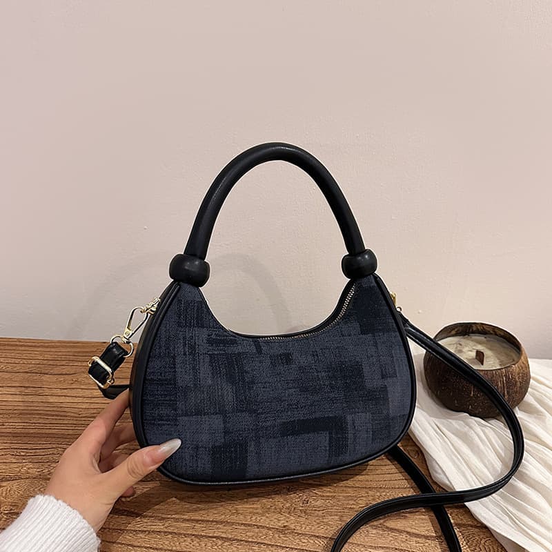 2026 New Trendy French High-End Niche Moon Bag for Women, Shoulder Crescent Crossbody Bag