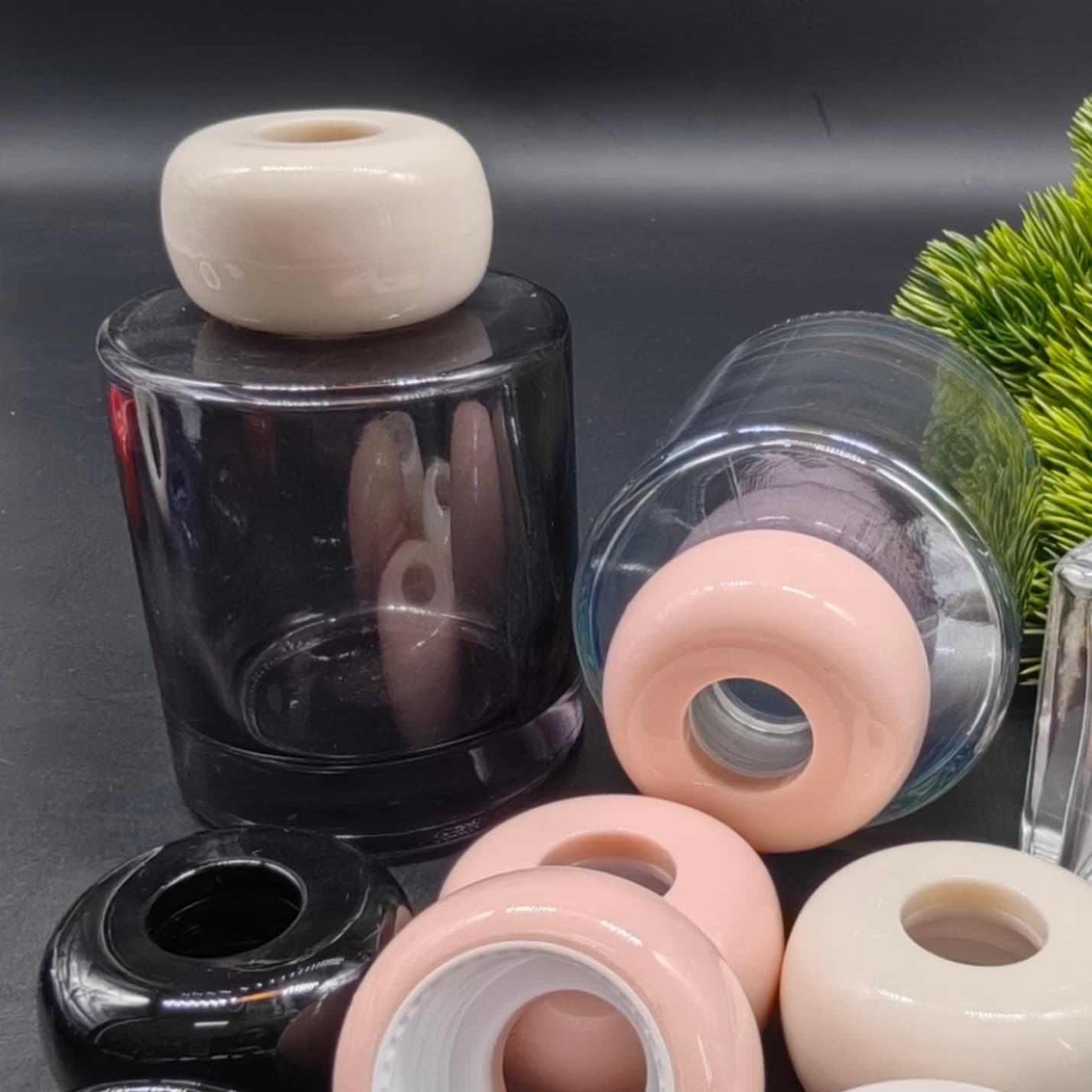 Factory Direct Metal Lid Plastic Flat Round Lid Flameless Aromatherapy Bottle PP Double Layer Combination Perfume