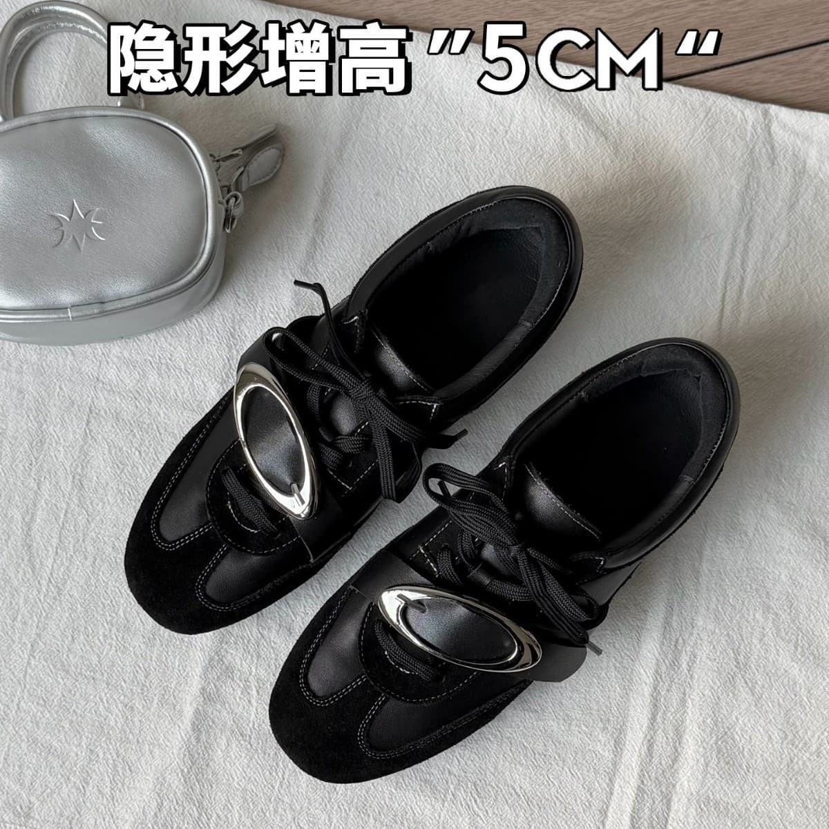 2026 Spring New Polka Dot Color Block Front Lace-Up German Training Shoes for Women, Casual Outdoor Sports Style Trendy Sneakers