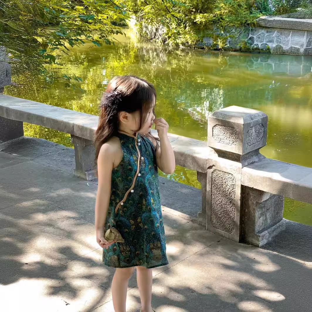 Chinese Style New Chinese Cheongsam Girls 2024 Summer Dress Ethnic Peacock Feather Beaded Modified Gown