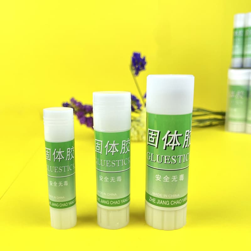 Wholesale Student Office Glue Stick Handmade DIY Glue Stick Portable White Solid Glue Multiple Specifications Manufacturer