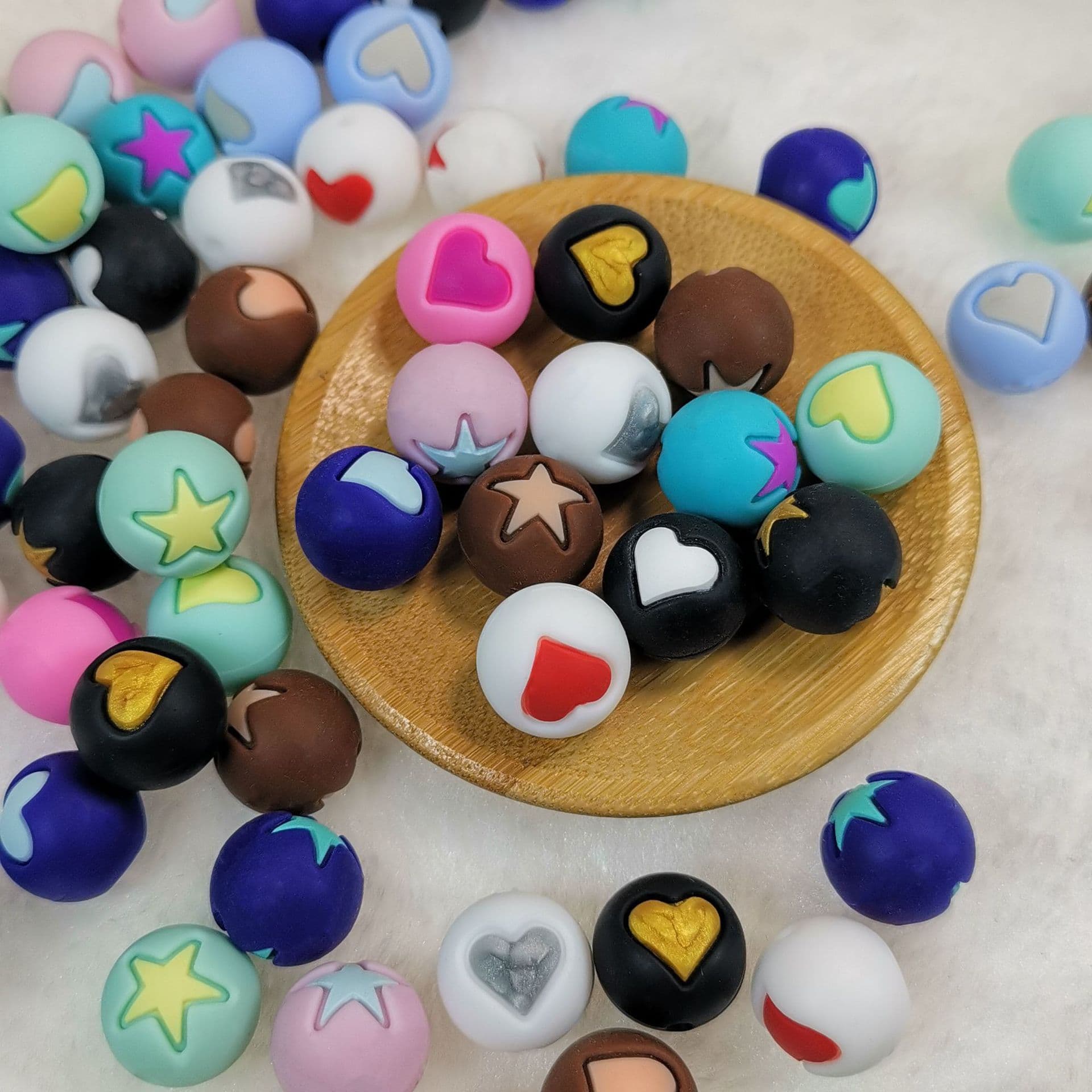 Silicone Double-sided Heart-shaped Beads 15mm Baby Teething Necklace Soothing Chain Chewable Beads DIY Accessories