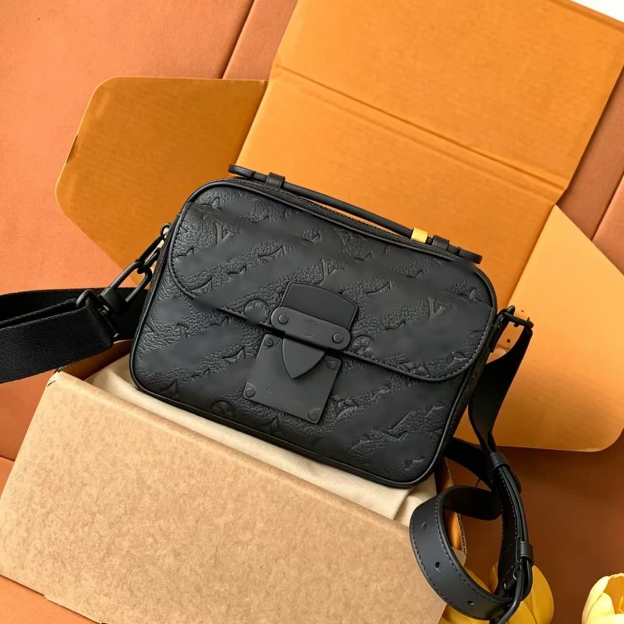 LV Black Warrior Series Women's Multi-functional Versatile Shoulder Bag Premium Crossbody Black Flower Couple Style