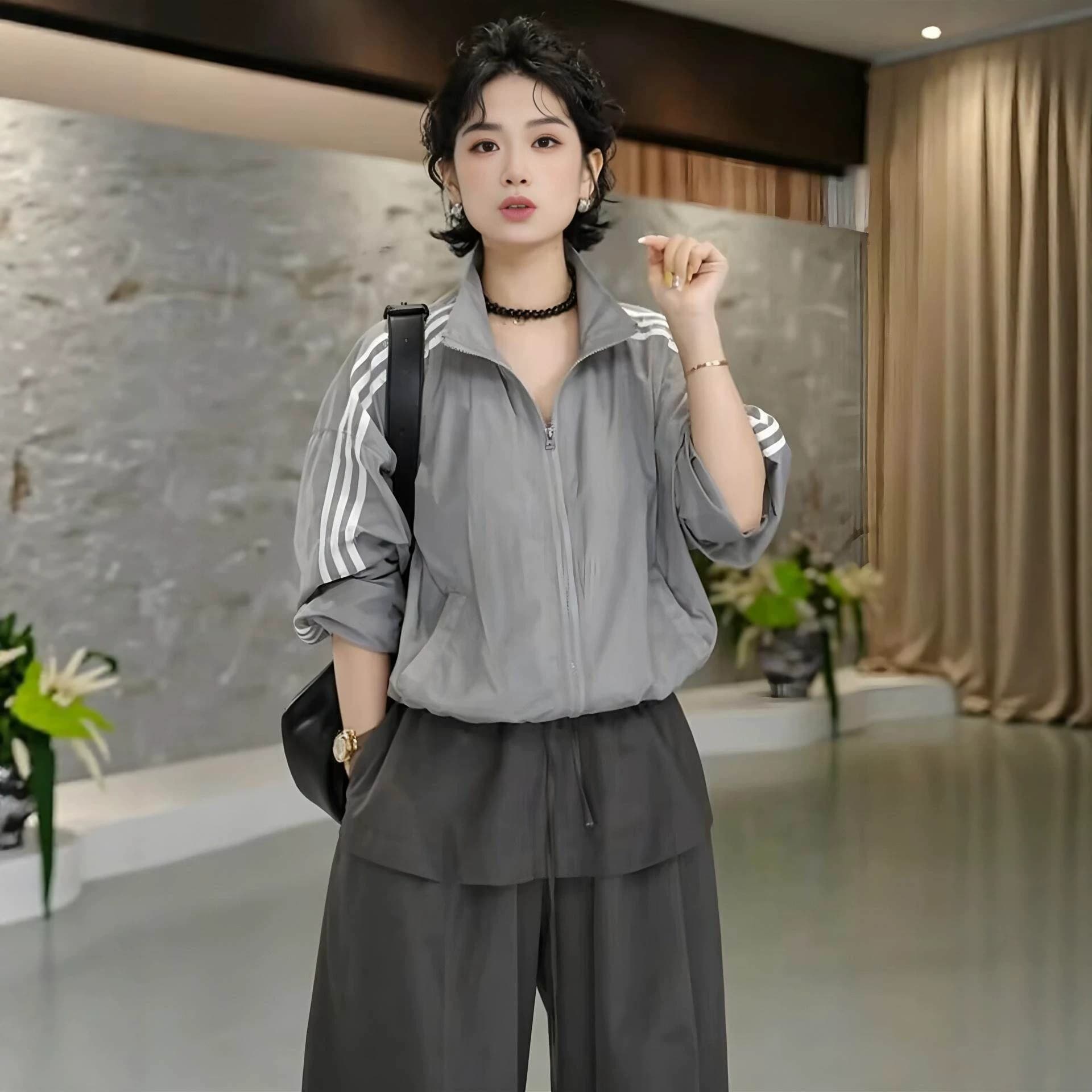 Stand collar striped sun protection jacket for women 2026 summer new loose small versatile jacket top UPF30+