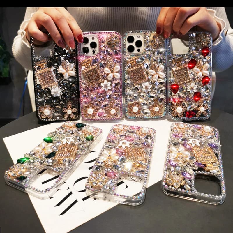 Diamond-Encrusted Apple 15/17 Phone Case for Women, Creative Full Wrap Silicone Perfume Bottle Design for iPhone 16 Pro
