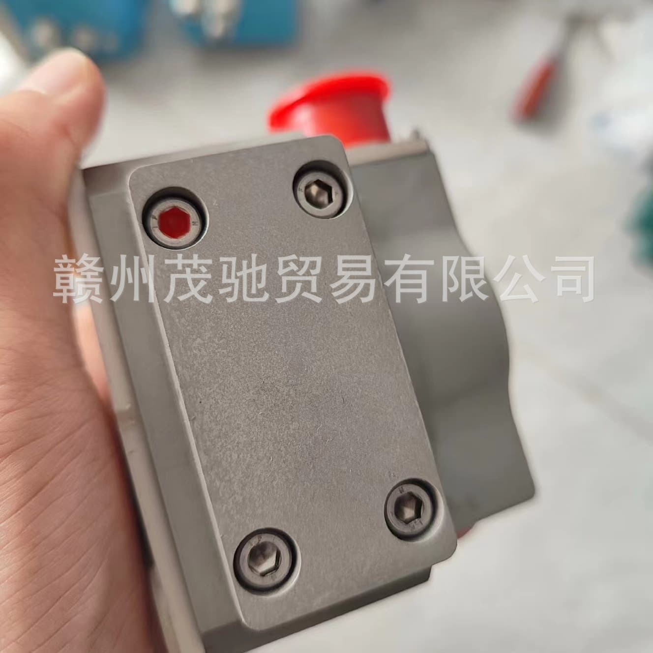 MOOG Servo Valve J761-004/J761-003 High Precision Control for Industrial Applications