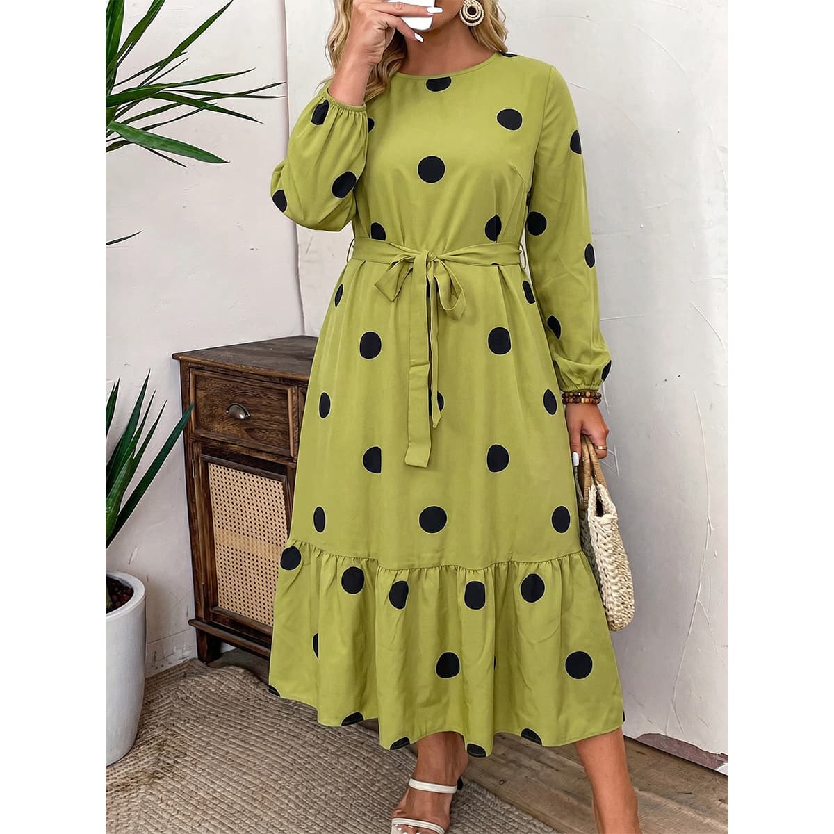 European and American Autumn New Polka Dot Waist-Length Lantern Sleeve Tie Slim Fishtail Dress Gentle Vacation Long Dress