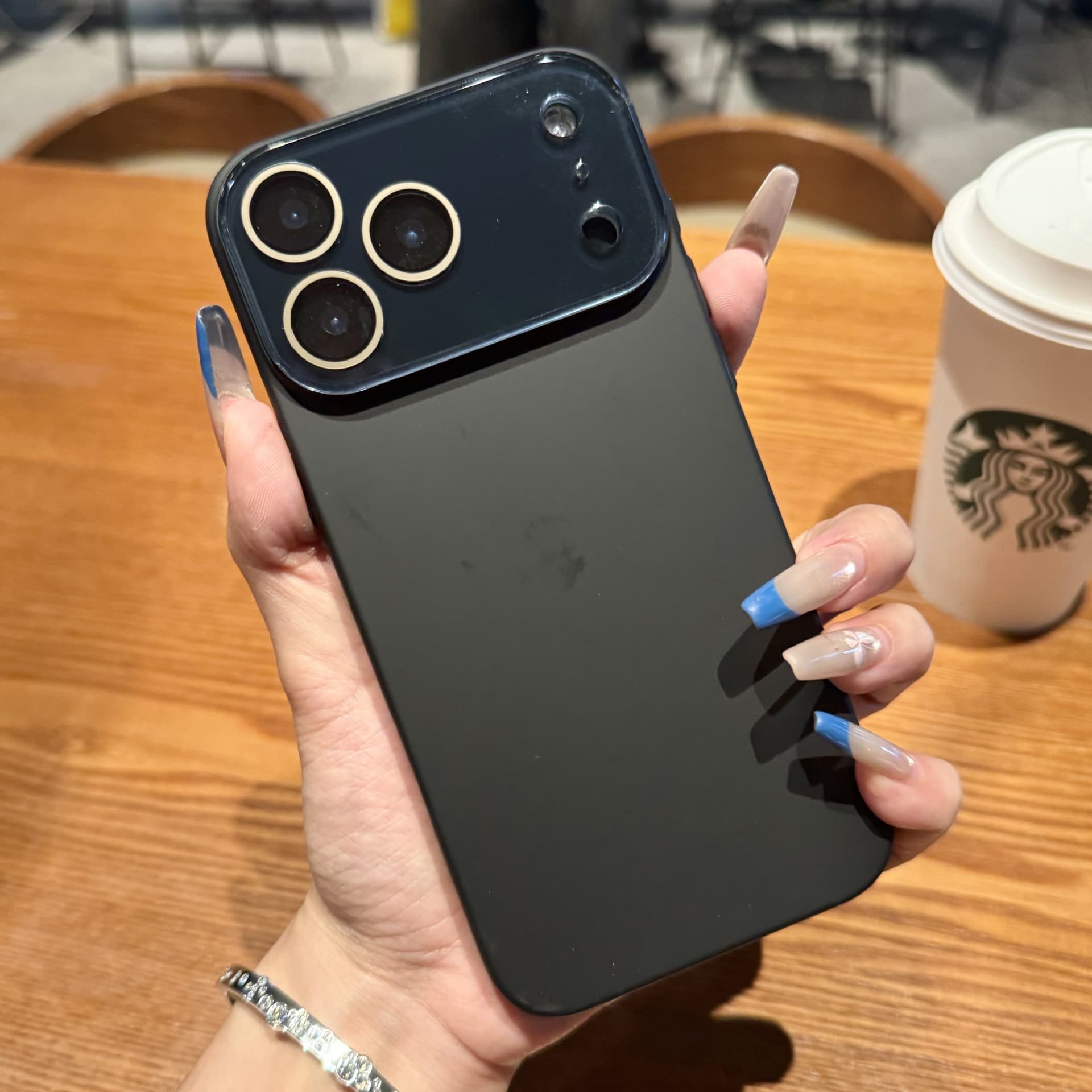 Compatible with Apple 17 Pro Max Solid Color Skin-Feel Crystal Lens Protective Case iPhone16 Full Coverage Shockproof Phone Case