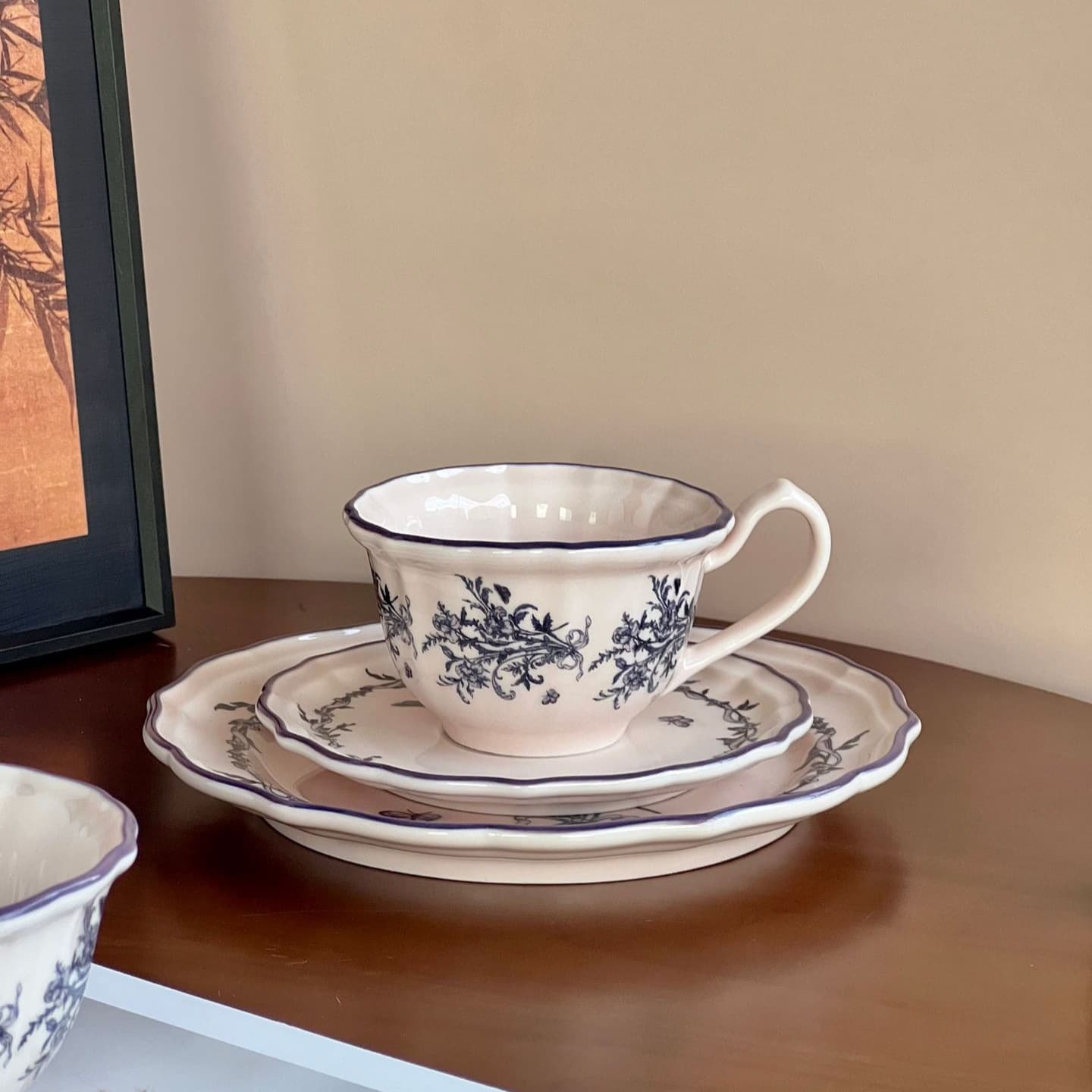 European-style blue and white porcelain purple pink orchid shallow dinner plate rice bowl coffee cup saucer home tableware set serving dish rice bowl