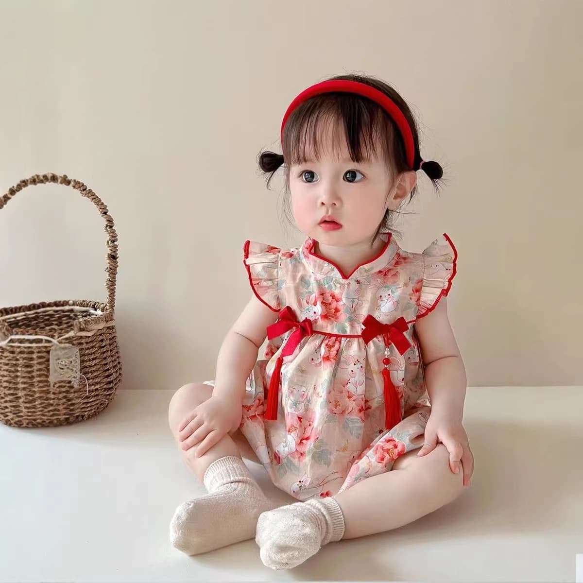 Summer newborn baby princess style breathable floral triangle bag baby short-sleeved one-month-old one-year-old dress