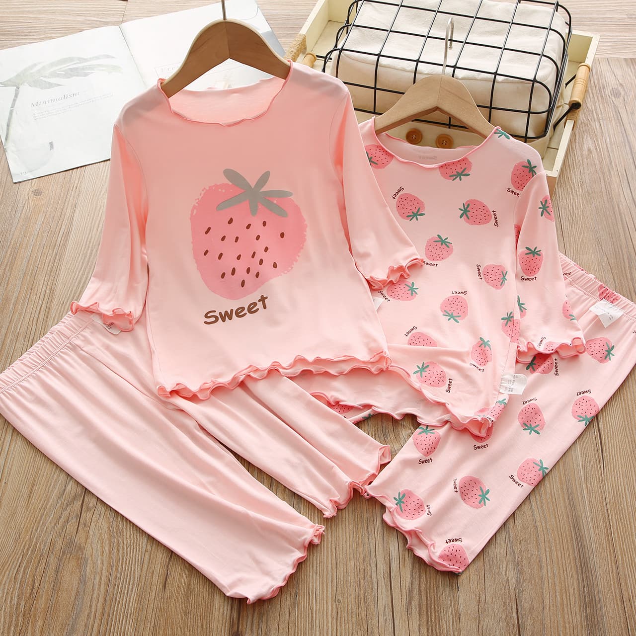 New 2026 Summer Girls Printed Pajamas Set Fully Printed Home Clothes Two-piece Set Baby Girl Air Conditioning Clothing Trend