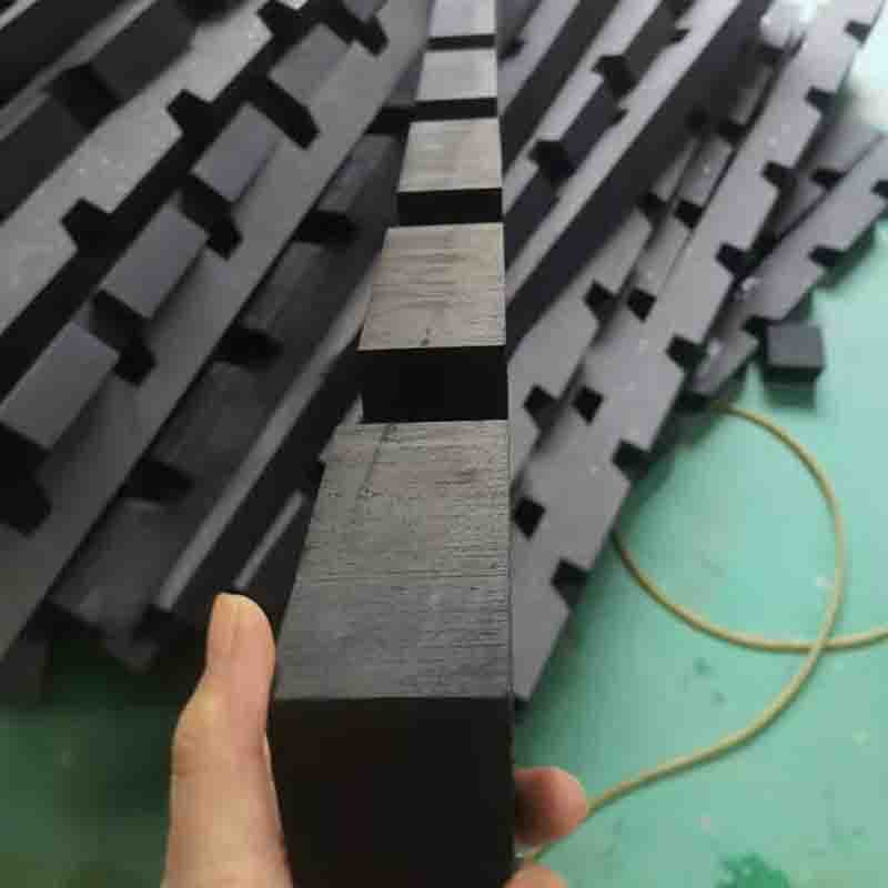 Wholesale EVA slot channels and strips for logistics transport shelving, protective packaging, and EVA foam lining.