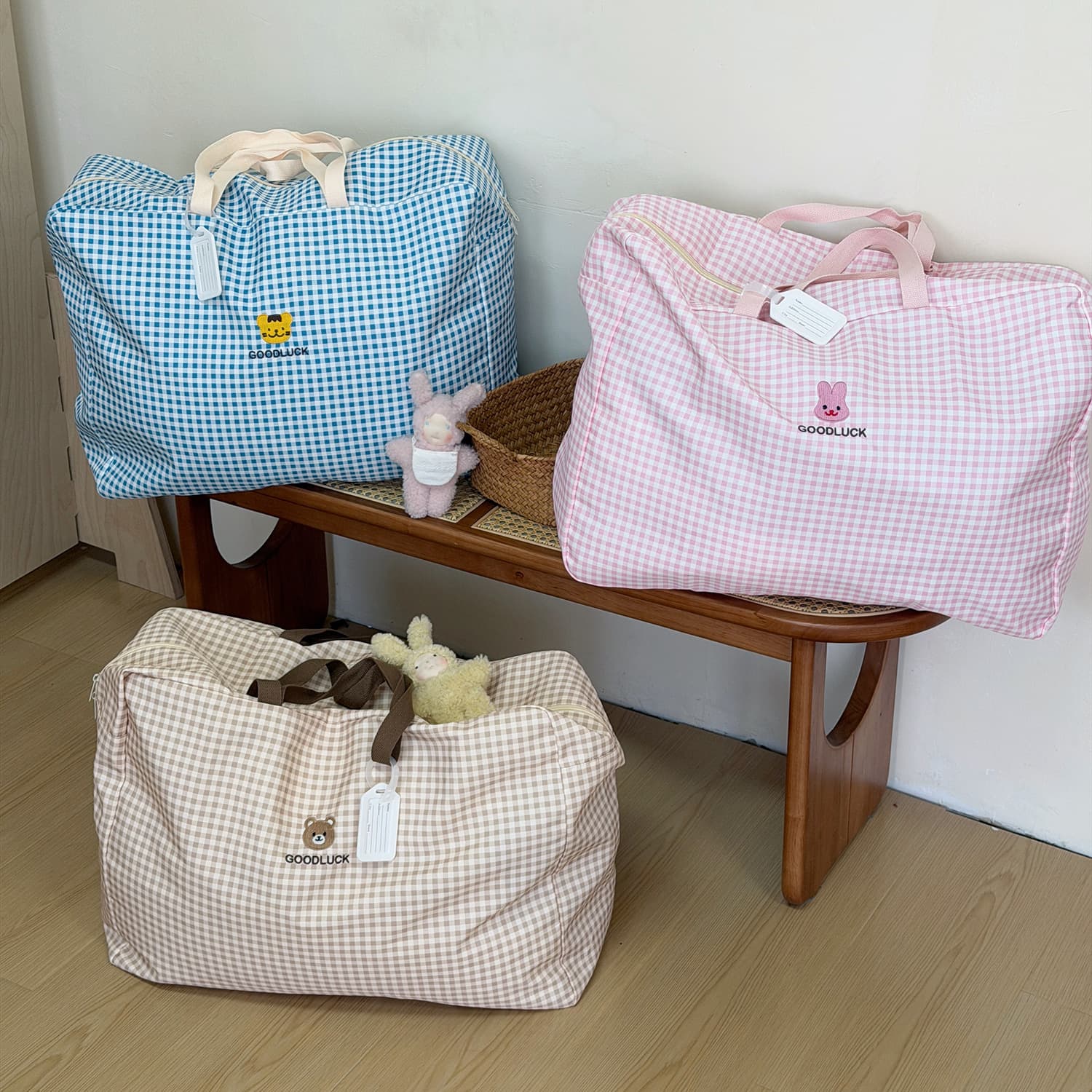 ins plaid cartoon embroidered quilt storage bag large capacity clothing organization bag student travel portable luggage bag
