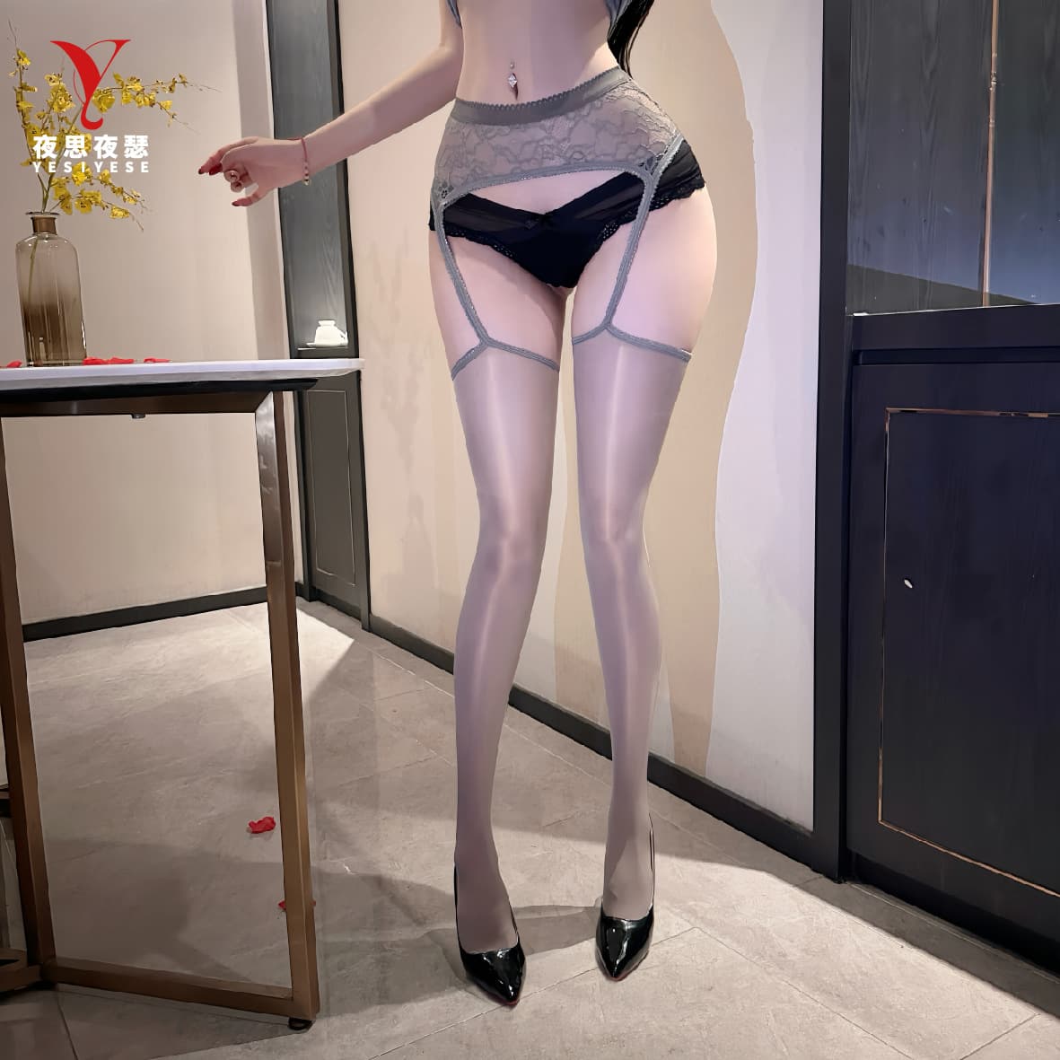 Yesi Yese sexy lingerie sexy suspenders free of charge see-through ultra-thin knee-high stockings one piece dropshipping A09