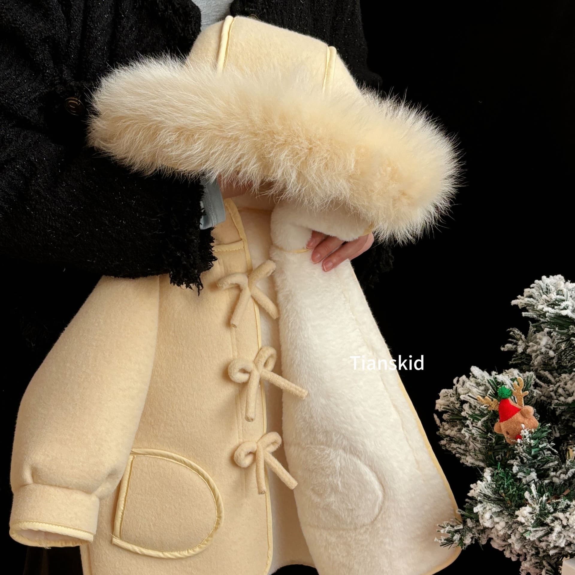 2025 Winter New Bow-tie Wool Coat for Little Girls, Fashionable and Warm Outerwear for Baby Girls, Winter Trendy