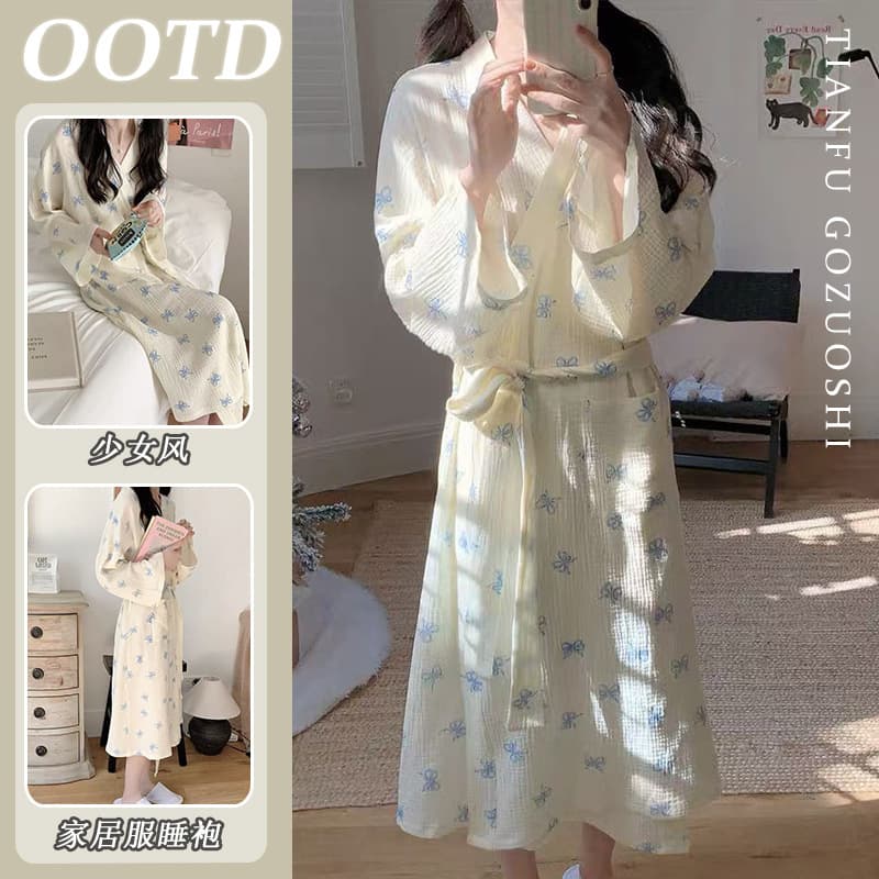 [High-Quality Imitation Cotton] Small Fresh Bow Nightgown Women's Sweet and Cute Loose Long-Sleeved Bathrobe