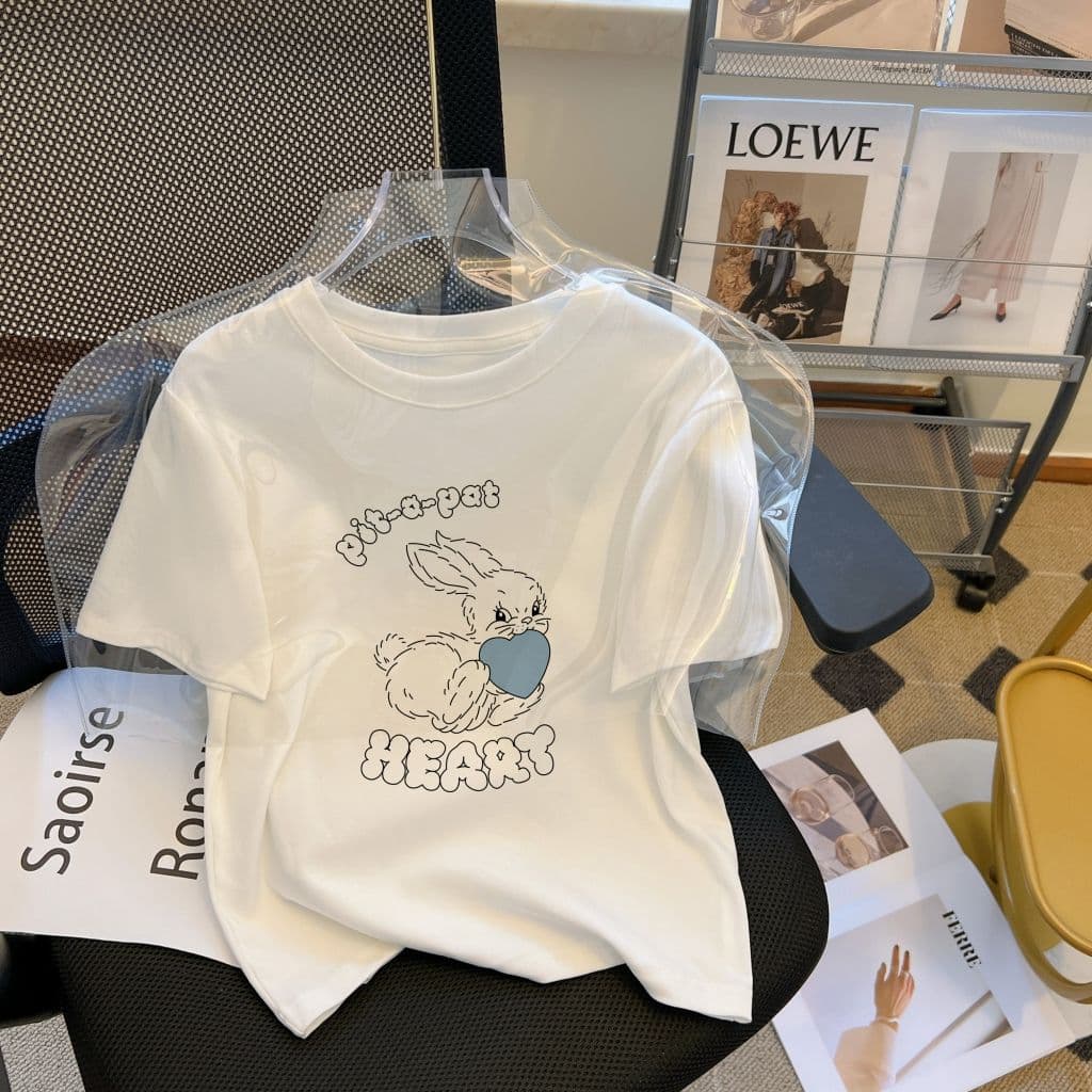 Women's Cotton T-Shirt with Rabbit Print, New Fashion Style, Loose Fit, Round Neck, Trendy, Summer Basic Tee