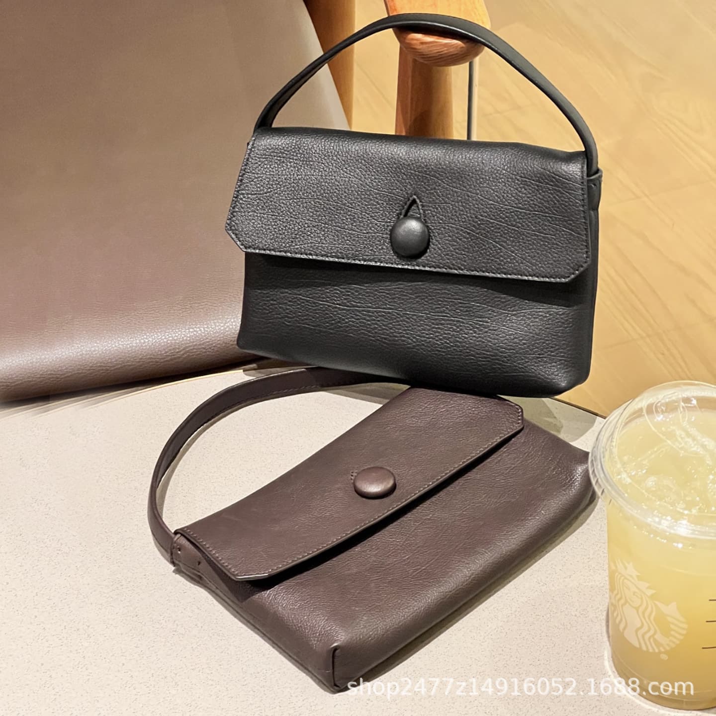 2025 new first layer cowhide button handbag fetal cowhide minimalist Sallybag mobile phone bag hand small square bag