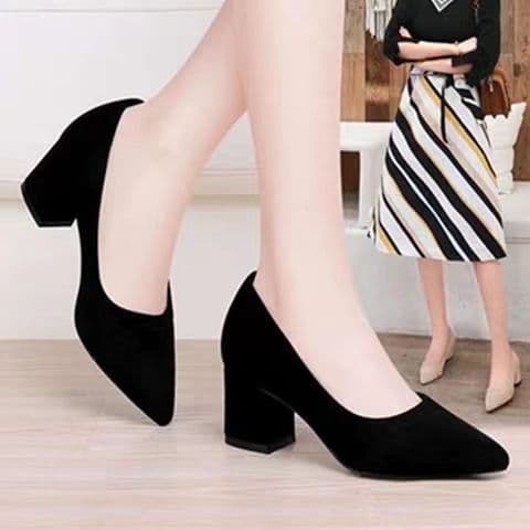 2024 Autumn/Winter Chunky Heel Casual Shoes Women Mid Heel High Heels French Black Color Workplace Versatile Pointy Toe Grandma Shoes Korean Version