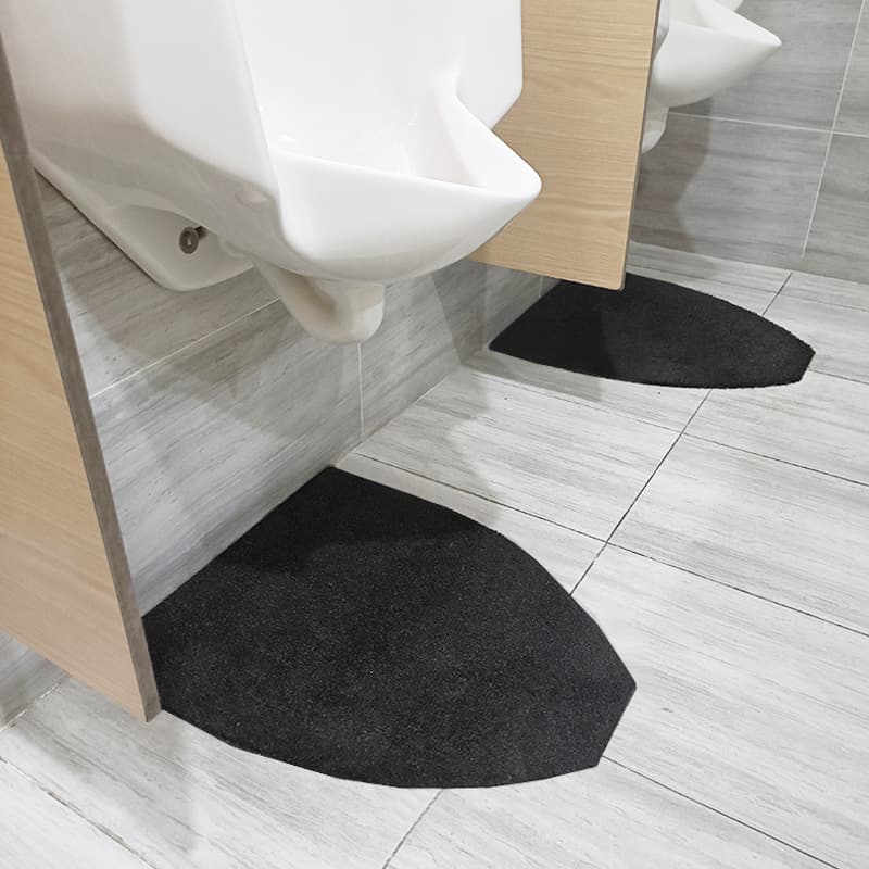 Amazon men's restroom urinal mat, bathroom urinal mat, shopping mall men's restroom urinal mat, commercial toilet seat mat