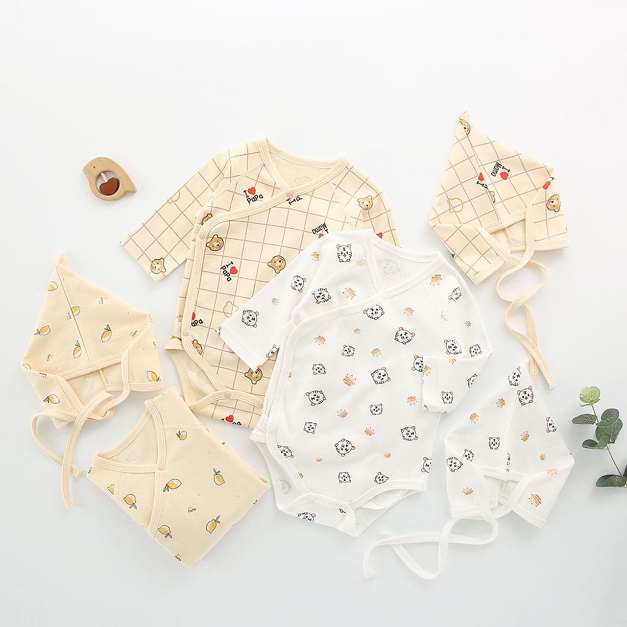 Newborn Baby Boys and Girls Baby Wrap Fart Clothes Four Seasons Pure Cotton Cotton Wool Cute Triangle Climbing Jumpsuit