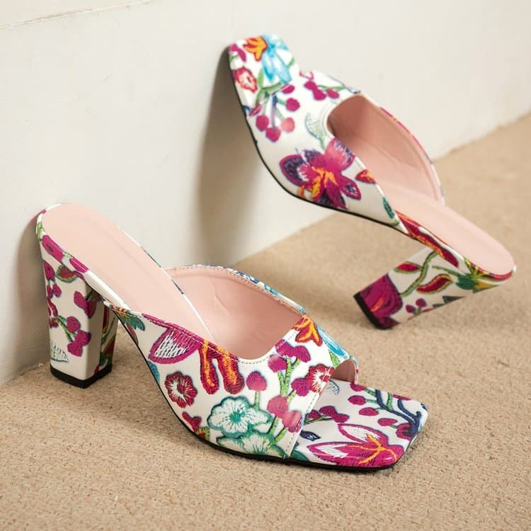 European and American Embroidered Open Toe High Heel Square Toe Slippers Women's Shoes Cross-Border Large Size Chunky Heel One-Strap Fashion Sandals High Heels