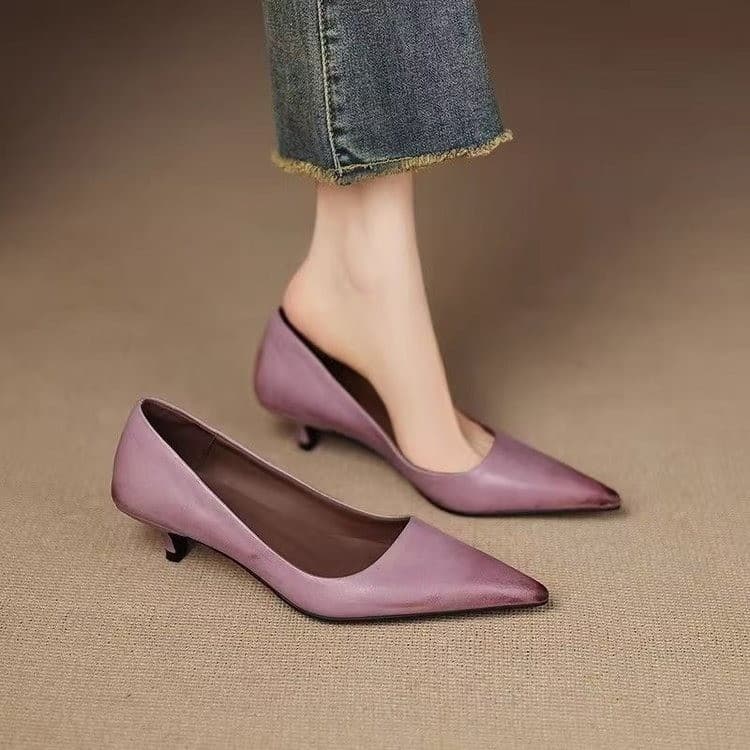 French Style Soft Leather Spring and Autumn Kitten Heel Work Shoes 2026 New Super Popular Purple Pointed Toe Mid Heel Single Shoes Women's Wedding Shoes