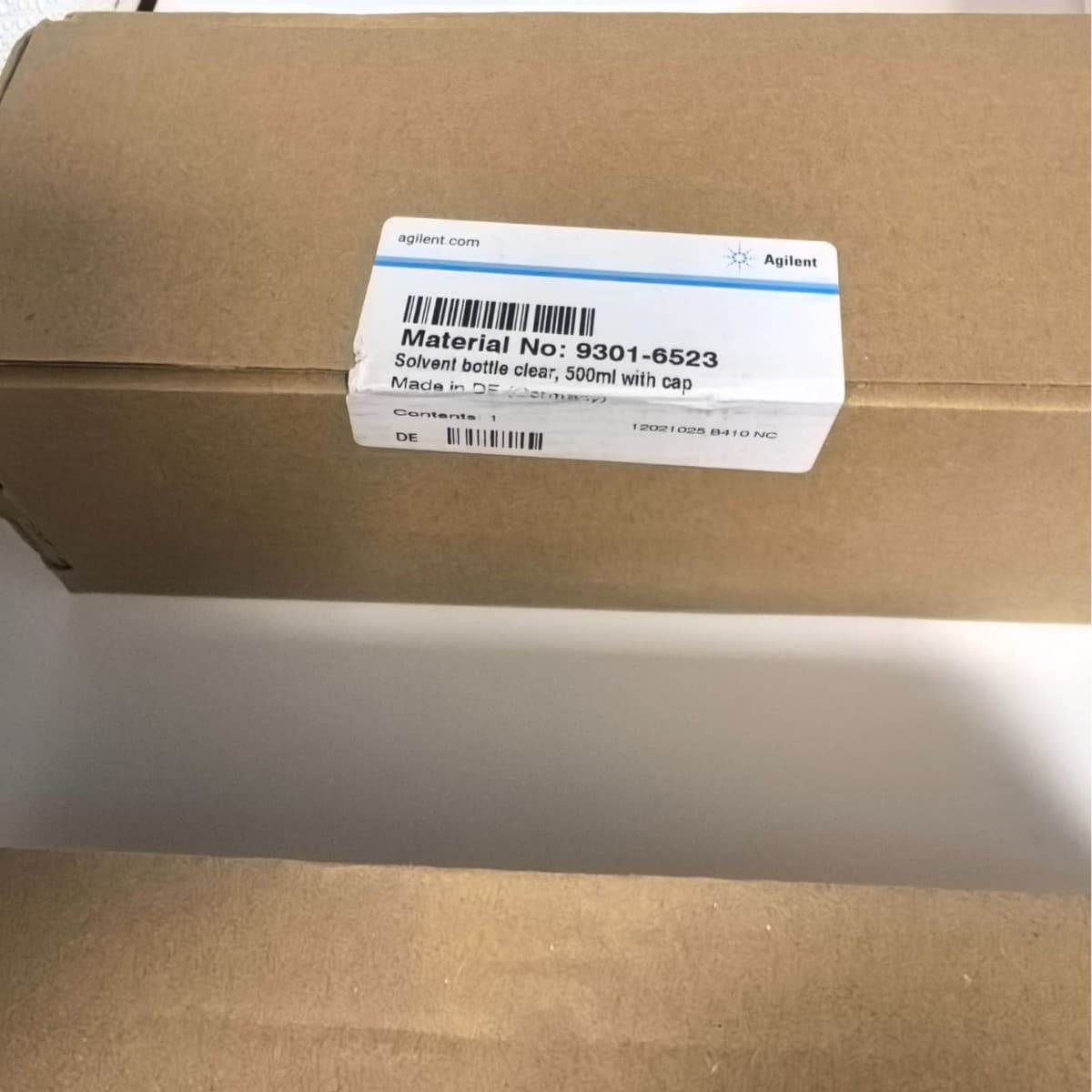 Agilent Solvent Bottle 9301-6523, Transparent, 500 mL with Cap. Blue Cap Reagent Bottle