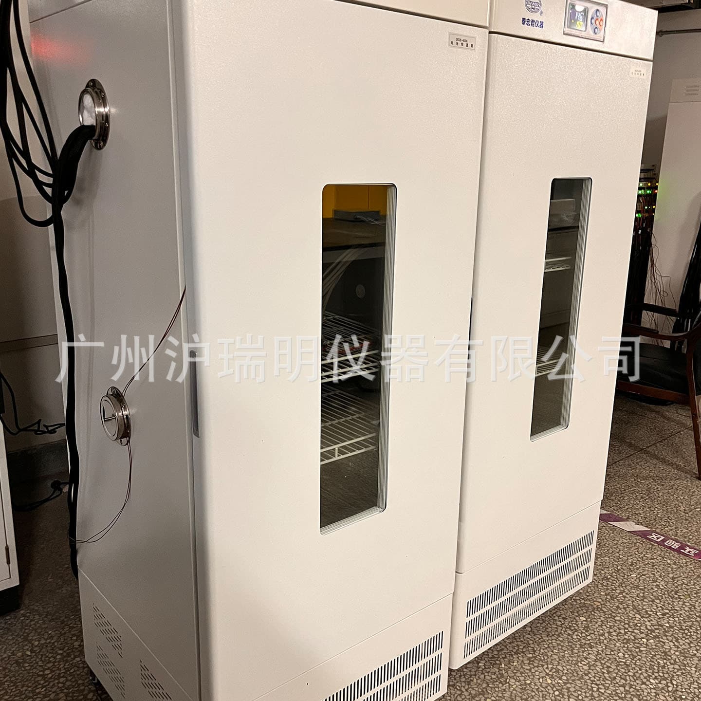 Battery Charge-Discharge Aging Test Chamber DCCS-400A, Large Capacity, Dual Temperature Limit, Stainless Steel Inner Chamber Test Cabinet