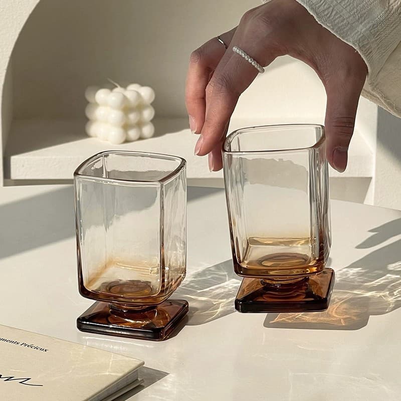 Medieval design Maillard short cup ins style glass cup juice sparkling water cup high-end cup water cup