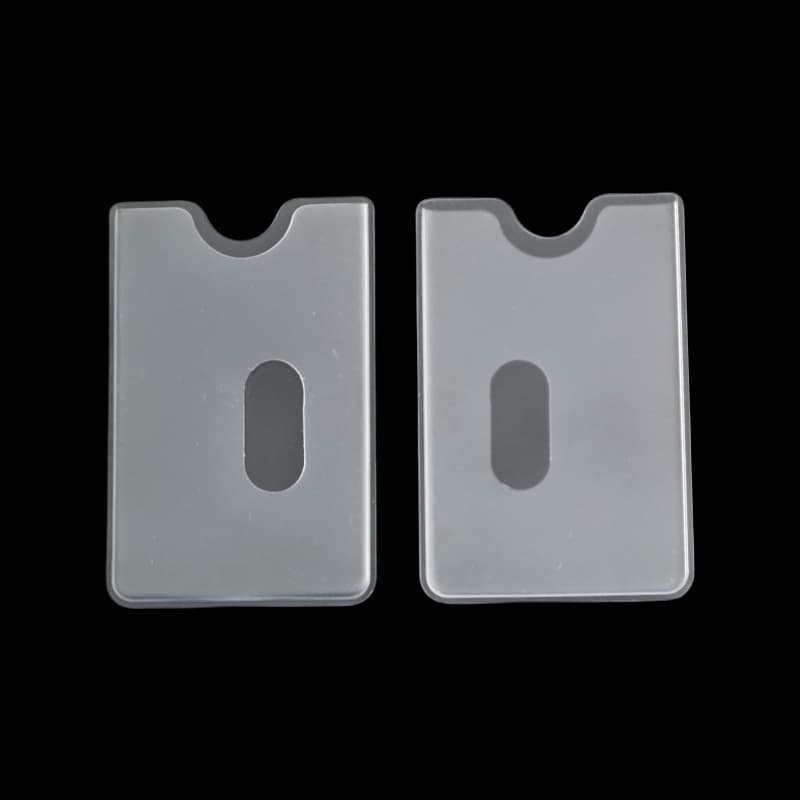 Manufacturer produces double-sided transparent hard-shell PVC card holder, bank card holder, ID card protective cover, ultra-thin, convenient and anti-magnetic
