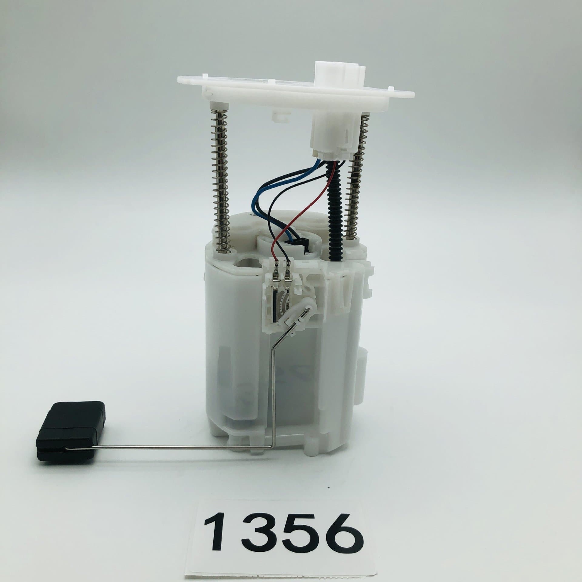 Suitable for Fuel Pump Assembly Lexus Rx300/330/350 03-08 Models /77020-48051