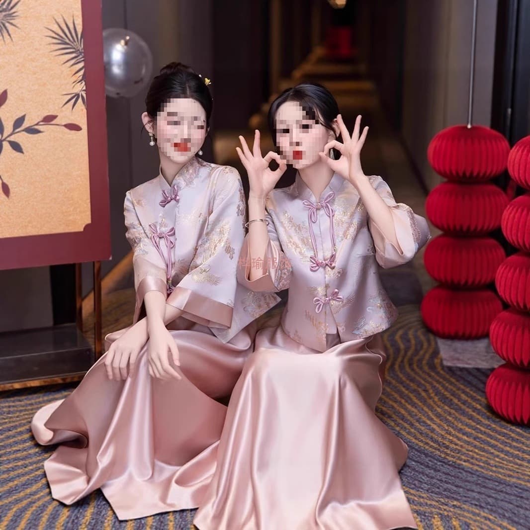 2026 New Plus Size Chinese Bridesmaid Dress, Stunning Satin Sister Dress, Bridesmaid Gown with Xiuhe, High-End and Unique