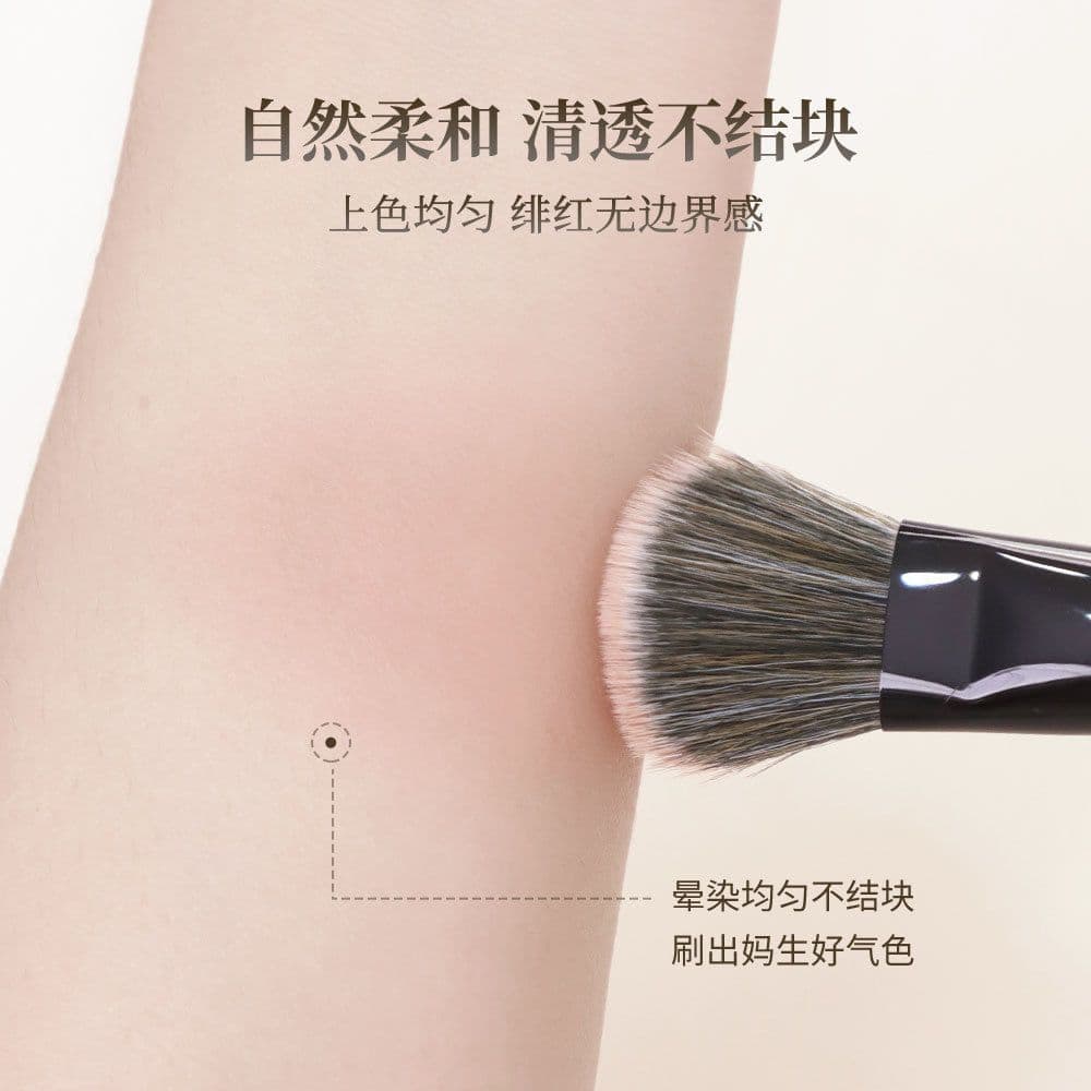 New Arrival Slant Blush Brush Foundation Brush Cream Liquid Contour Brush Single Face Setting Makeup Brush