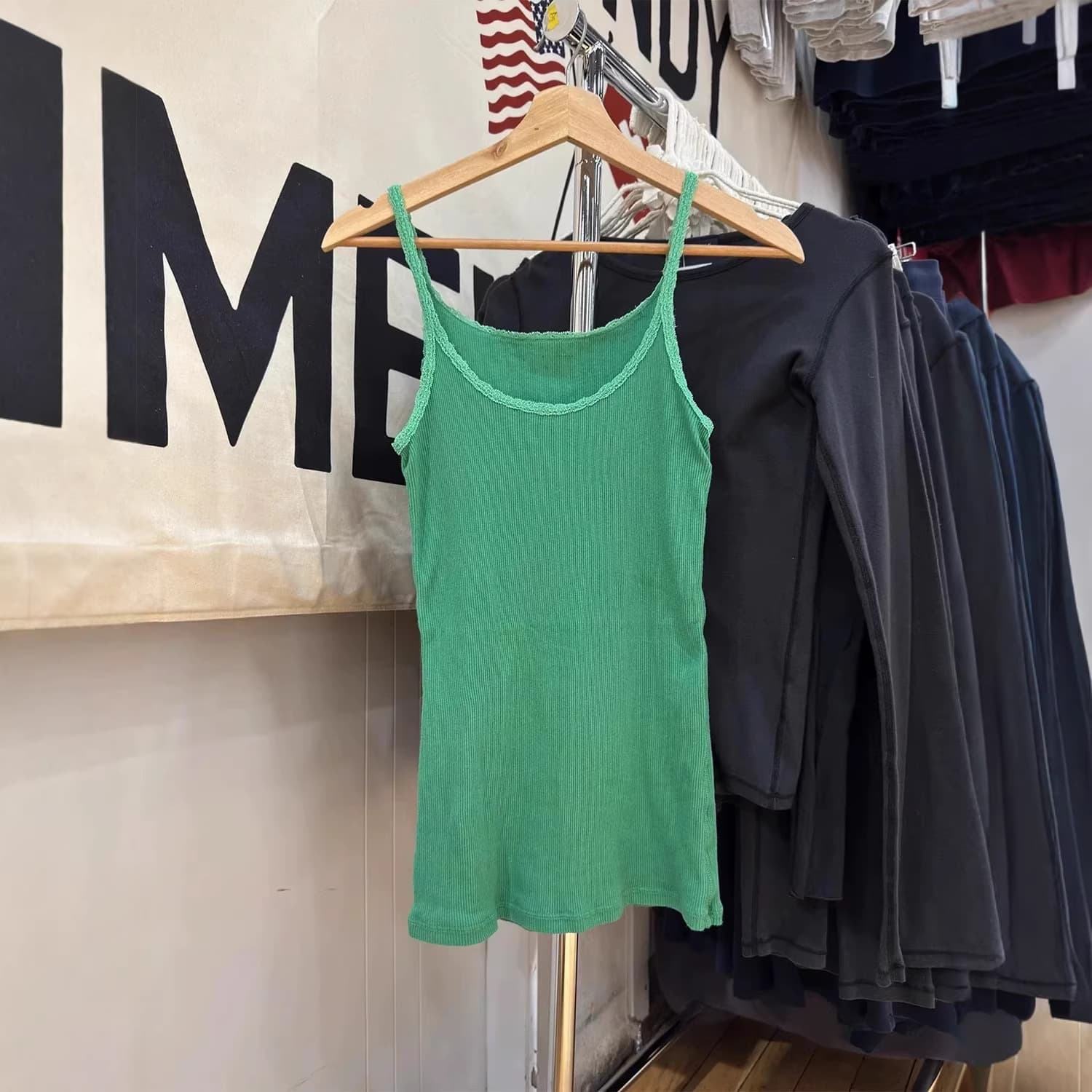 BM New Retro Green Lace Threaded Long Suspender BM Slim Fit Versatile Pure Lust Style Vest Top Women Summer