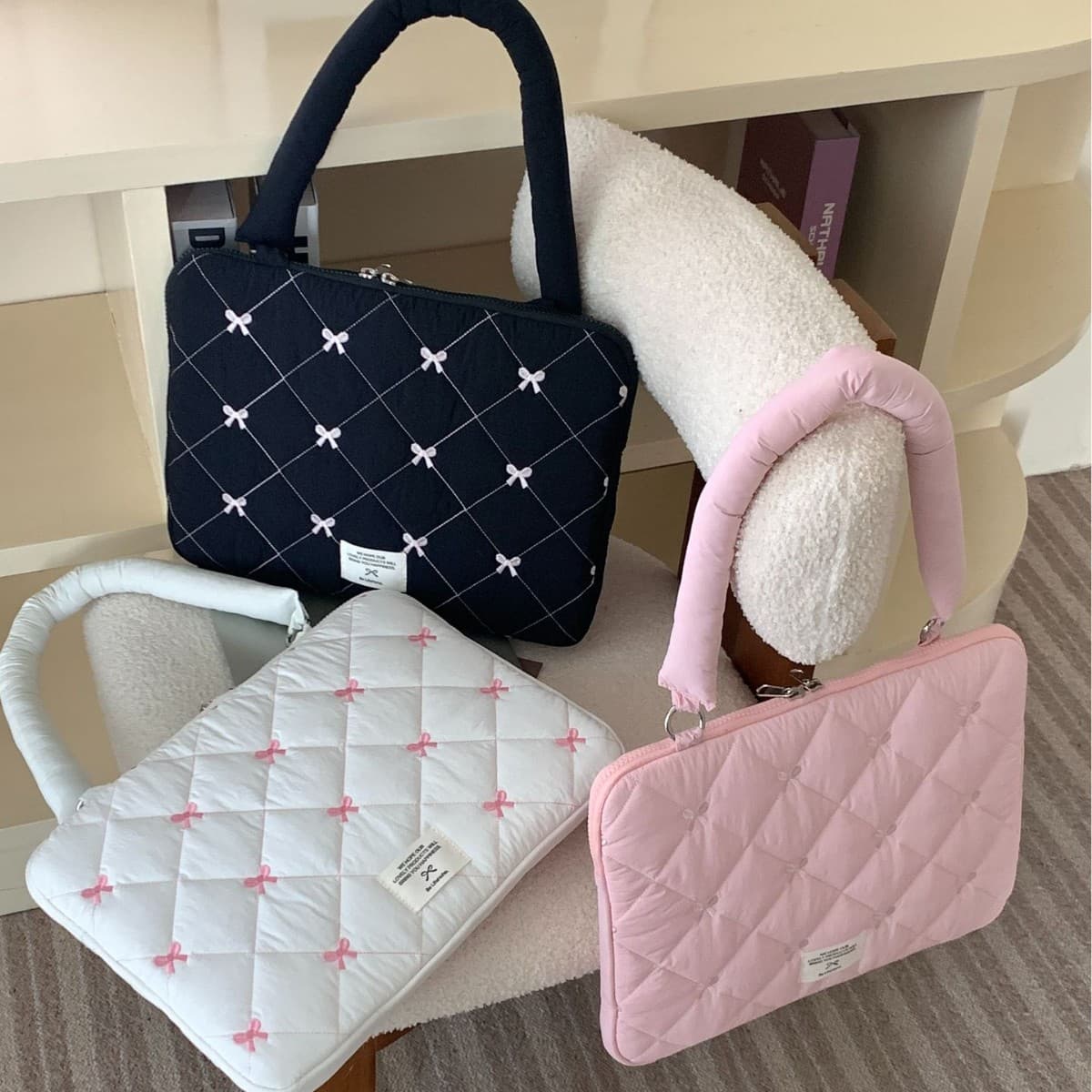 New INS style notebook shoulder bag, sweet and versatile laptop bag, suitable for Macbook 13.3-inch internal sleeve.