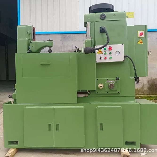Y3150 gear hobbing machine for processing spur, helical, and bevel gears; Y38-1 gear hobbing machine manufacturer.