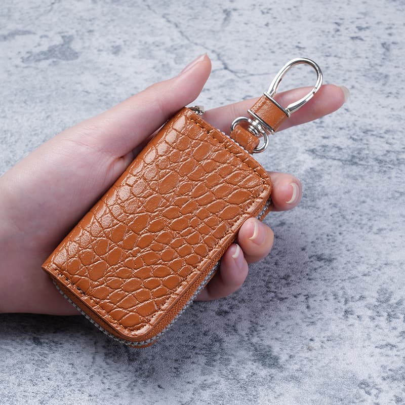 New men's crocodile pattern car key bag European and American style business zipper key chain waist hanging key bag for men